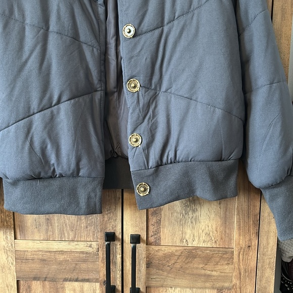 Bomber Jacket - Picture 2 of 4